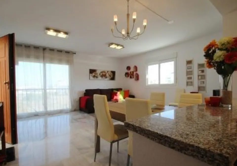 2 dbl bed apartment for sale in heart of Villamartin