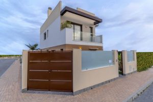 Three bedroom modern detached villas for sale in San Pedro del Pinatar