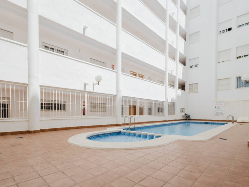 Orihuela Costa, Calle Luis,  Alicante 03189 Spain