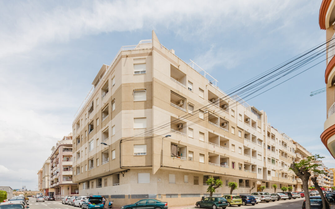 Apartment for sale in calle Luis with 2 Bedroom, 1 Bathroom