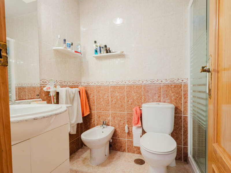 Orihuela Costa, Calle Luis,  Alicante 03189 Spain