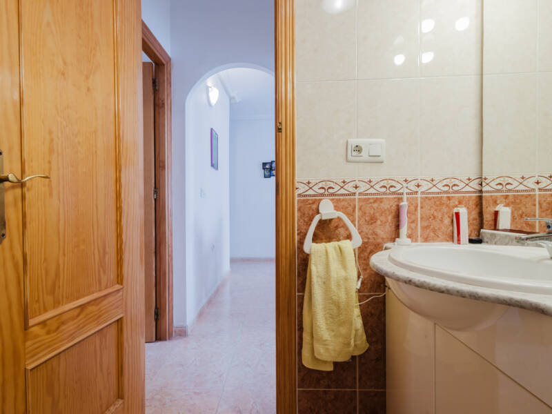 Orihuela Costa, Calle Luis,  Alicante 03189 Spain