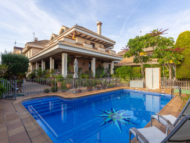 Torrevieja, La Veleta,  Alicante 03185 Torrevieja Spain