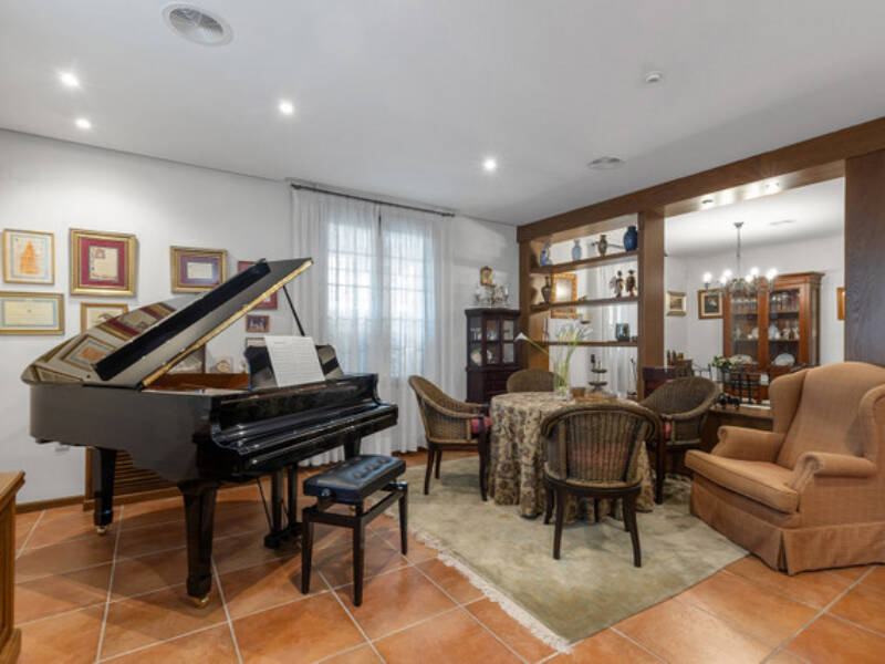 Torrevieja, La Veleta,  Alicante 03185 Torrevieja Spain