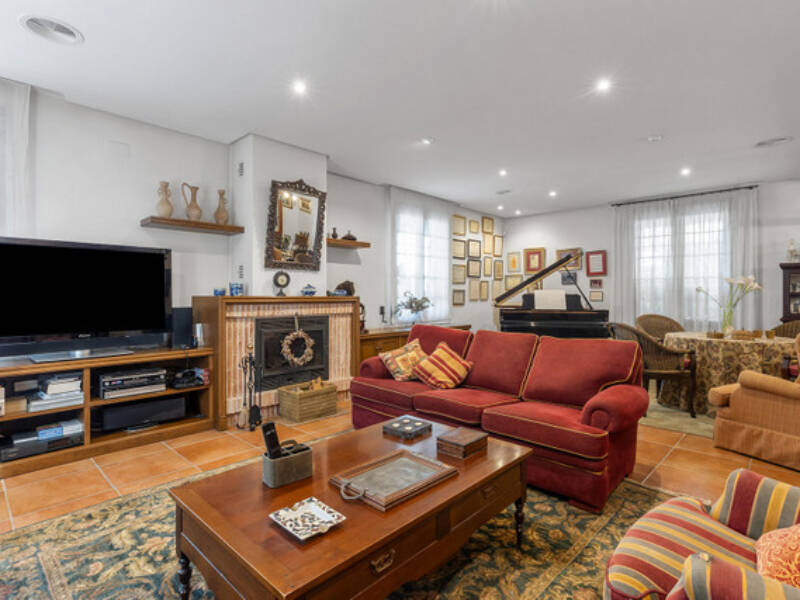 Torrevieja, La Veleta,  Alicante 03185 Torrevieja Spain