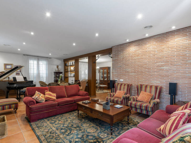 Torrevieja, La Veleta,  Alicante 03185 Torrevieja Spain