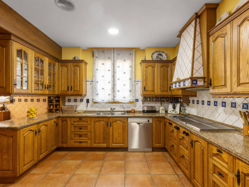 Torrevieja, La Veleta,  Alicante 03185 Torrevieja Spain