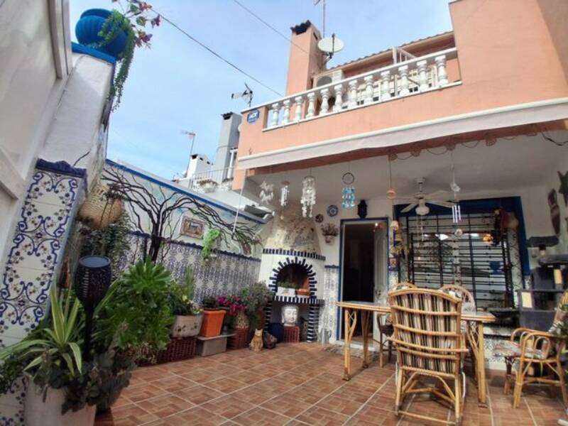 Torrevieja, Cala de la Higuera,  Alicante 03183 Torrevieja Spain