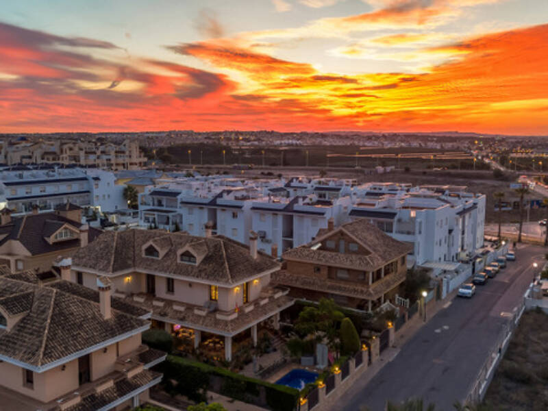 Torrevieja, La Veleta,  Alicante 03185 Torrevieja Spain