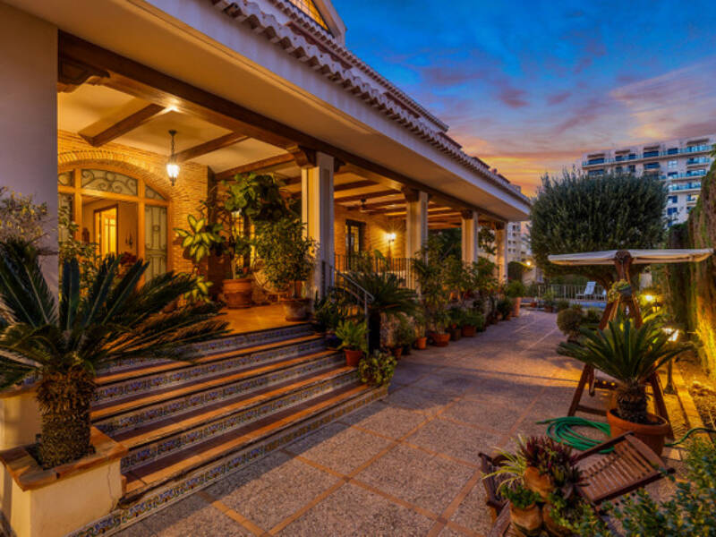 Torrevieja, La Veleta,  Alicante 03185 Torrevieja Spain